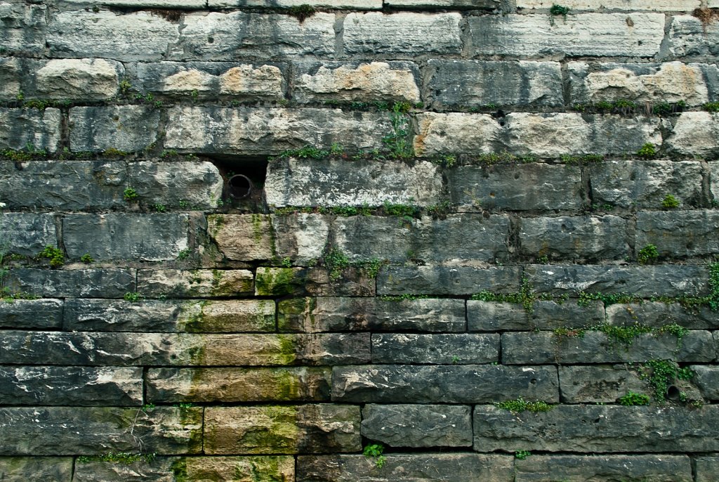 Stone Wall Drain